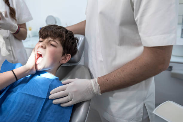 Best Orthodontic Emergency Dentist in Saco, ME